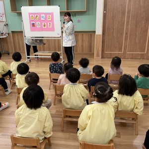 ひなまつり・お誕生会（３月）
