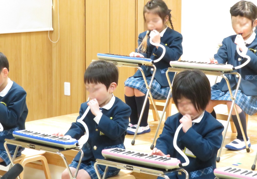 2025年2月スター保育園キラキラ発表会の様子1
